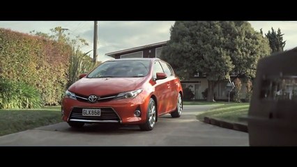 فيديو أجمل 3 إعلانات لسيارات بطولتها القطط! إعلان تويوتا هستيري