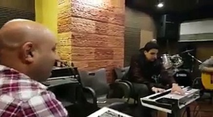فيديو رامي صبري في أول ظهور له بعد خروجه من السجن: هل تغير شكله؟