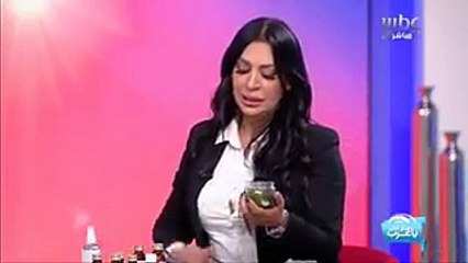 فيديو طريقة تحضير خلطة طبيعية للحصول على شعر طويل