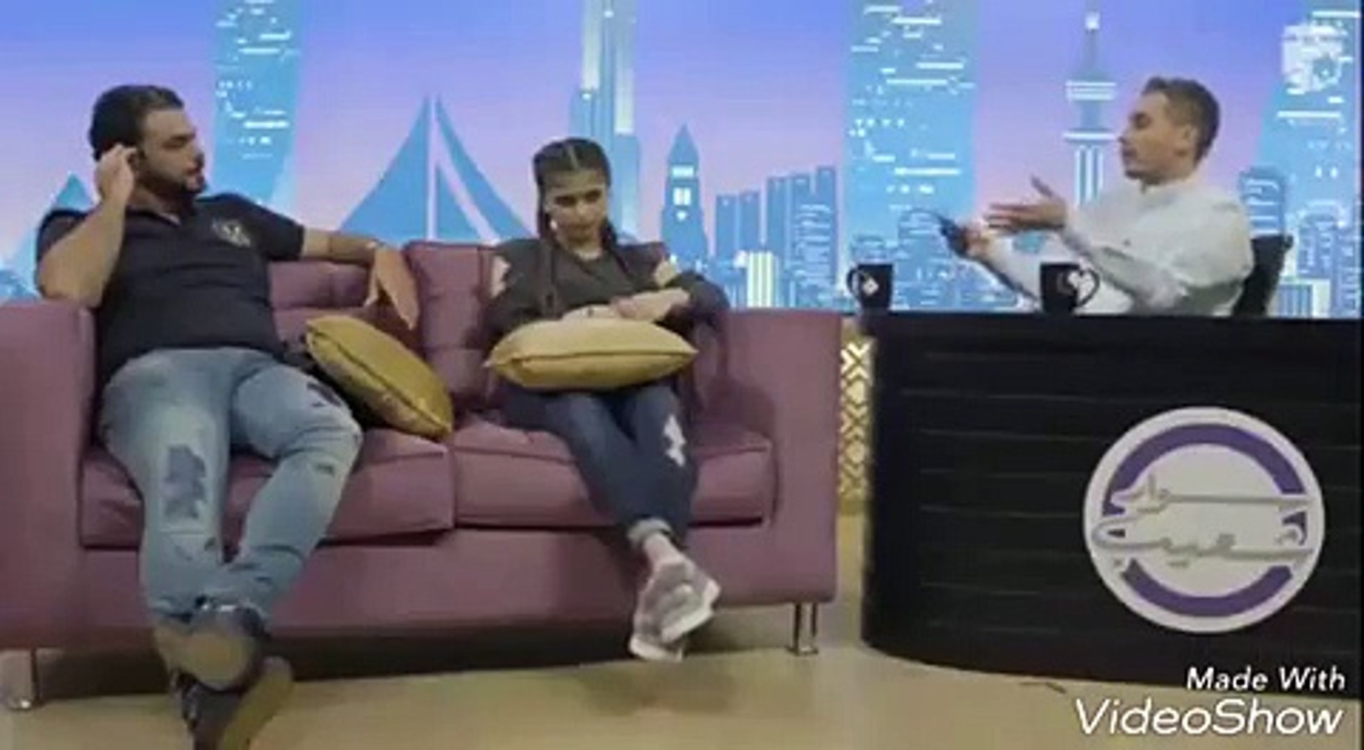 فيديو والد حلا الترك وابنته يبكيان في "سوار شعيب".. وهذا هو السبب! - فيديو  Dailymotion