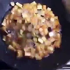 طريقة عمل فتة المكدوس  بالفيديو