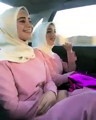 فيديو طالبات روسيات محجبات ينشدن أغنية "يا حبيب سلام عليك"