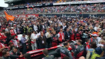 فيديو نجوم هوليوود في زيارة مثيرة لسباق لو مان!