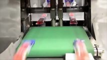 فيديو مذهل لطريقة تحضير الأيس كريم في المصانع العملاقة