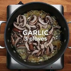 بالفيديو طريقة عمل باستا الدجاج بالخضار