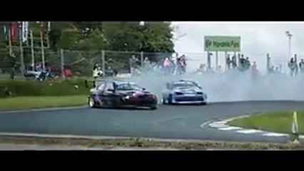 فيديو ملحمة بين أقوى سيارات الدرفت في العالم