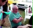 فيديو مؤثر: شابة تهدي والدها هدية غير متوقعة تجعله يذرف الدموع