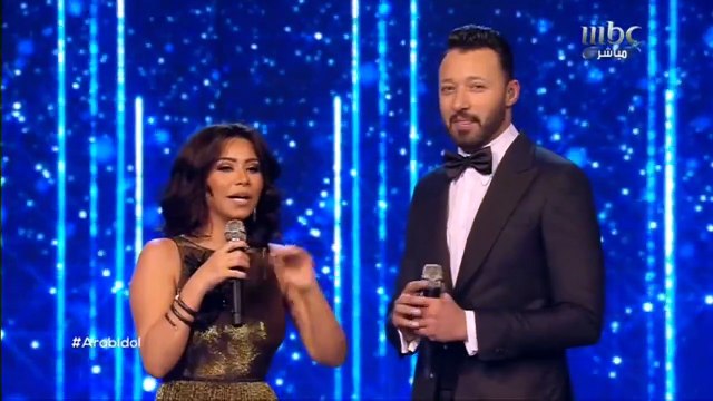 فيديو شيرين ترسل القبل للجنة تحكيم أراب آيدول ولكن وائل كفوري وضعه خاص