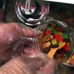 بالفيديو غزل البنات مع الآيس كريم اختراع لا يصدق