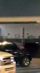 فيديو أحد رادارات دبي يفقد السيطرة على نفسه ويخالف جميع السيارات