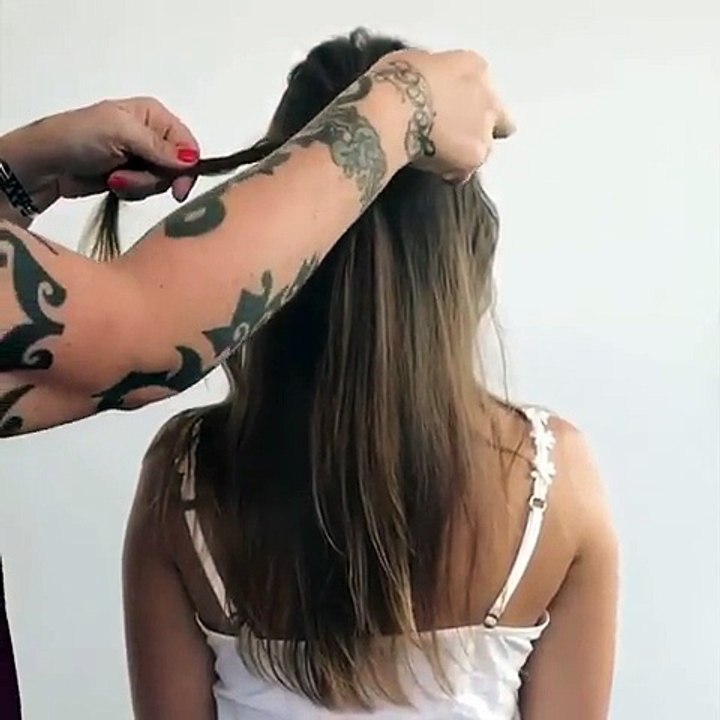 تسريحة شعر أنيقة لحفلات الزفاف.. فيديو يشرح طريقة تطبيقها!