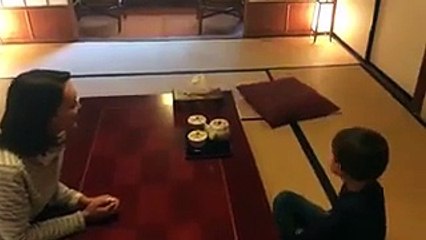 فيديو لأول مرة أدوات ذاتية القيادة في فندق ياباني