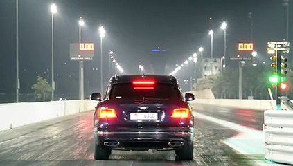 فيديو بنتلي بينتايجا على مضمار دراج ريس!
