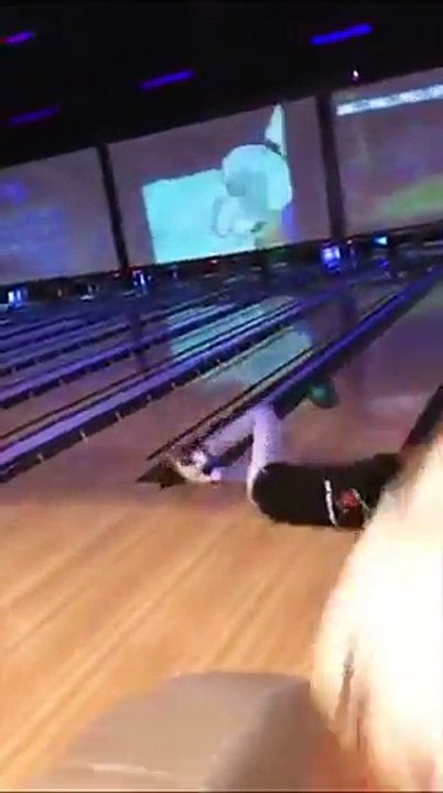 فيديو أفشل لاعب بولينغ يمكن أن تراه في حياتك