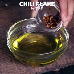 فيديو: طريقة تحضير تارت الطماطم بجبنة الموزاريلا