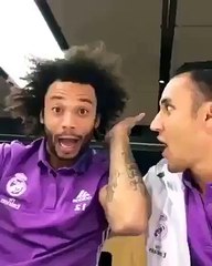 بهذه الطريقة الكوميدية يحتفل لاعبي ريال مدريد بالفوز.. شاهدوا الفيديو
