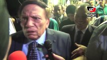 فيديو عادل إمام يداعب مراسلة في عزاء سياسي مصري ورد فعلها صادم