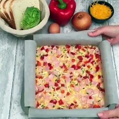 طريقة عمل أومليت التوست بالفيديو