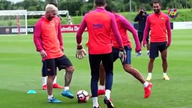 فيديو يثبت أن ليونيل ميسي يتمتع بمهارات خارقة
