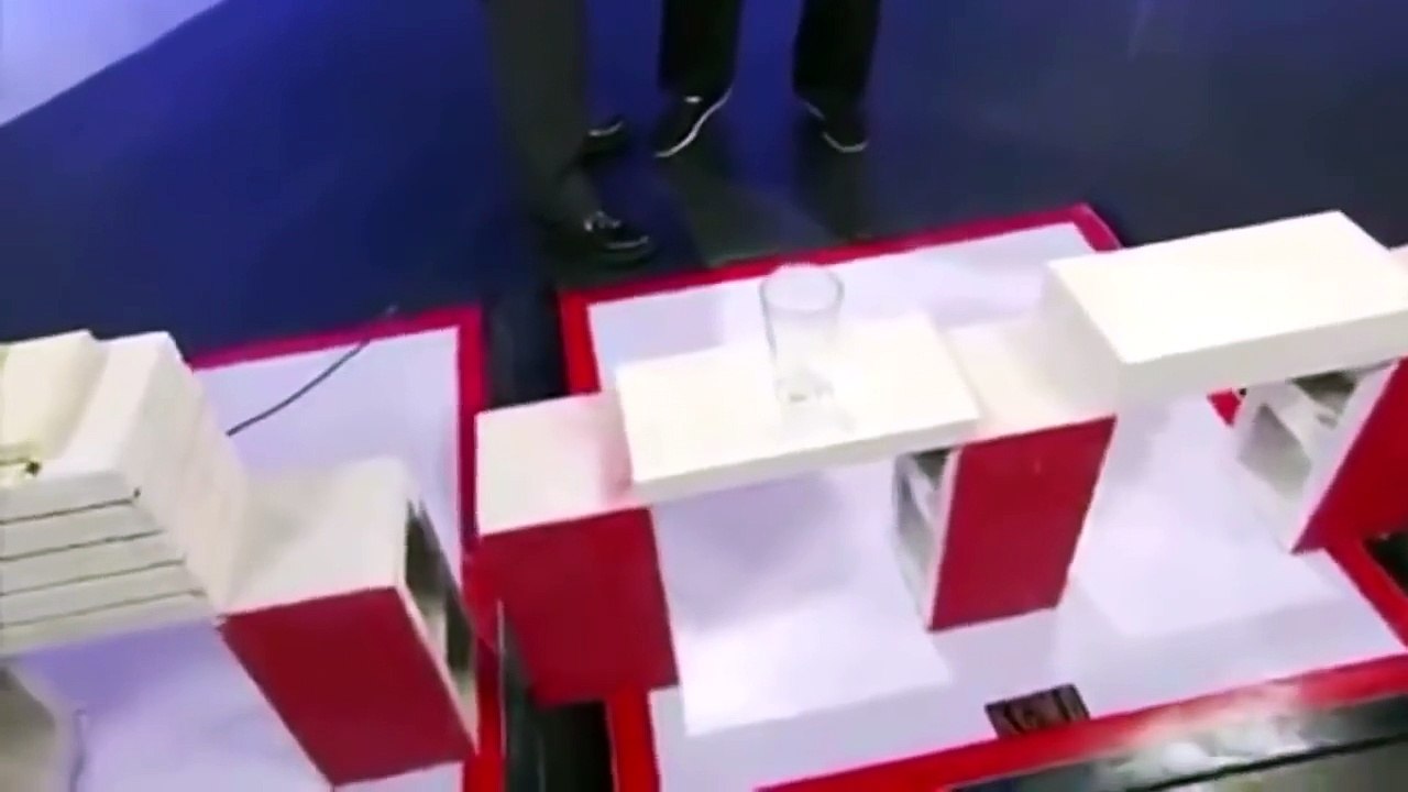كشف خدعة بطل من ورق في رياضة "الكونغ فو" على ال...