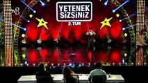 فيديو ساحر سوري يصل إلى النهائيات في برنامج مواهب تركي