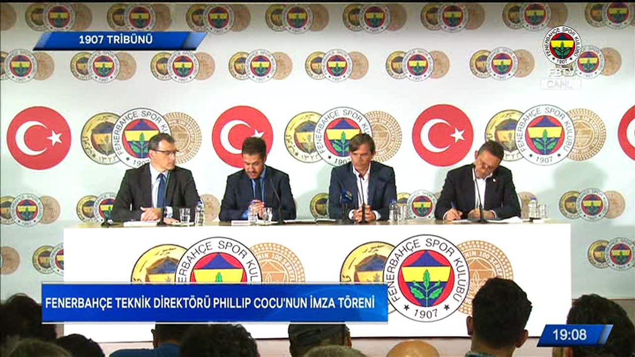Teknik Direktörümüz Phillip Cocu'nun İmza Töreni