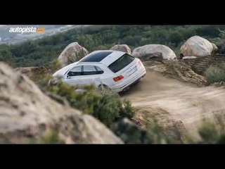 Bentley Bentayga: el lujo hecho SUV, en acción