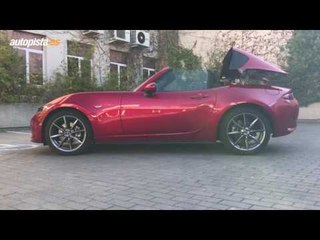 Así se abre y cierra el techo en el nuevo Mazda MX-5 RF