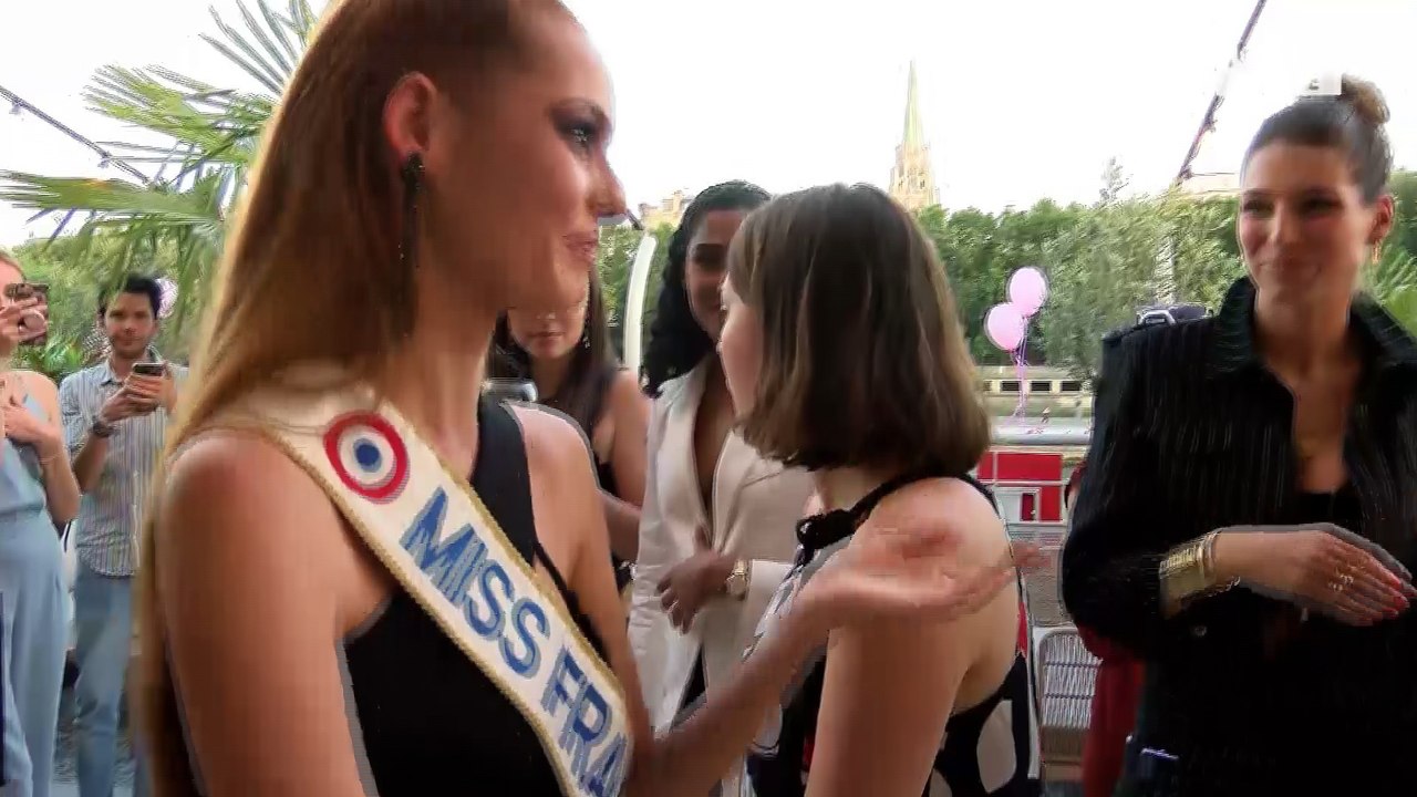 Miss France 2018 – Maëva Coucke : Laury Thilleman, Sylvie Tellier, toutes réunies pour la fêter (exclu vidéo)