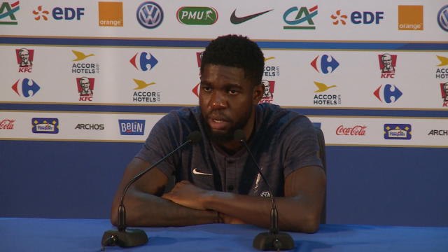 Bleus - Umtiti sur le jeu des Bleus : ''On en parlera à la fin''