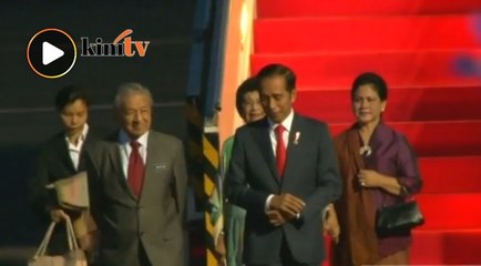 Jokowi sambut Dr M di Jakarta