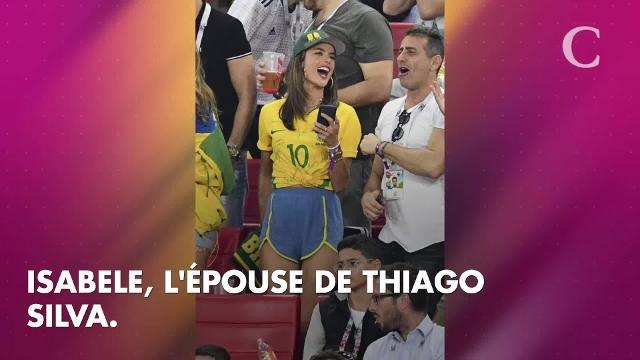 PHOTOS. Izabel Goulart et Alessandra Ambrosio, divines supportrices du Brésil dans les tribunes