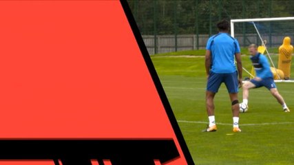 كرة قدم: الدوري الانكليزي: واين روني- بطاقة لاعب