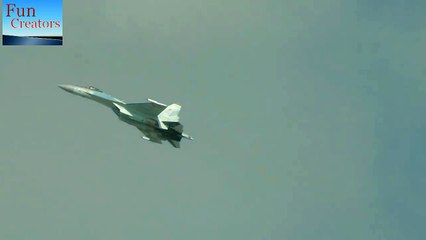 Sukhoi SU 35 vs f-22 raptor increadible low flight maneauvers