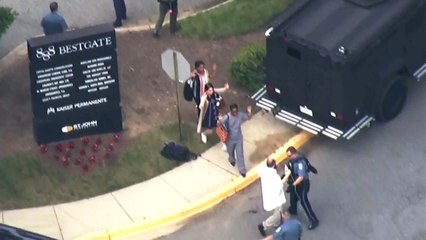 美 신문사에서 총격... "5명 사망·여러 명 부상" / YTN