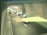 Tunnel - crash - embouteillage