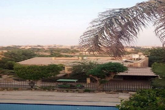 فيلا للبيع في قطامية هايتس بحمام سباحة صف تاني على الجولف