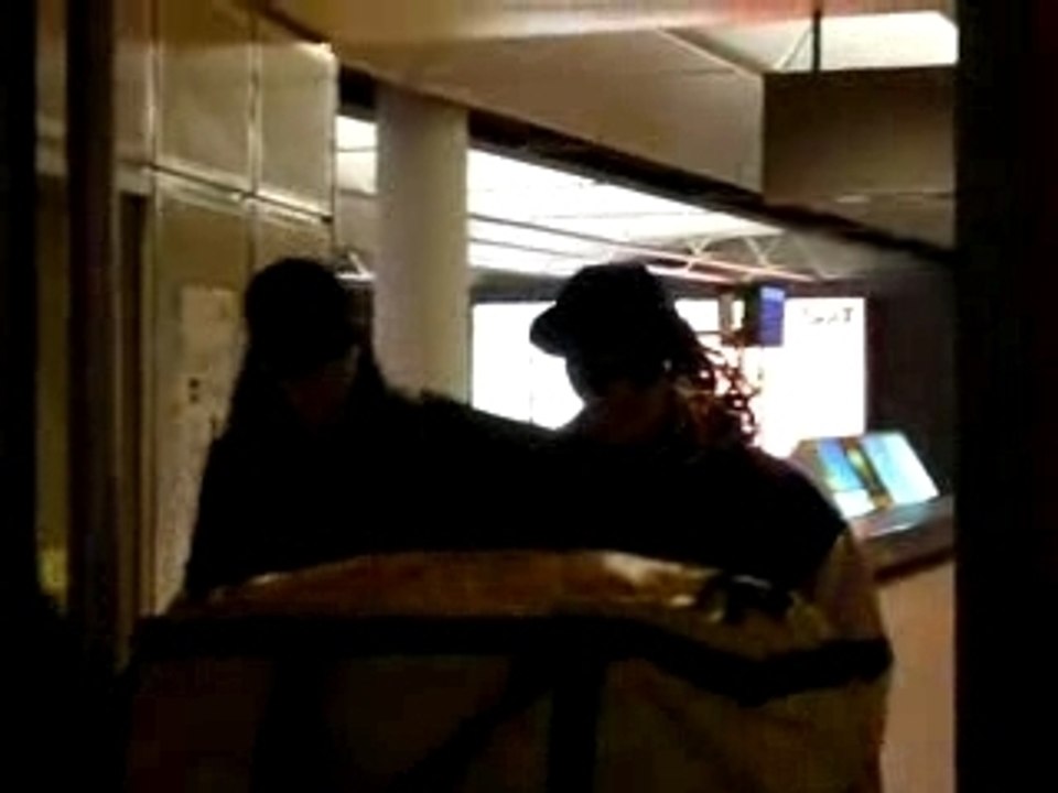 11.12.07 Tokio Hotel am HH FH