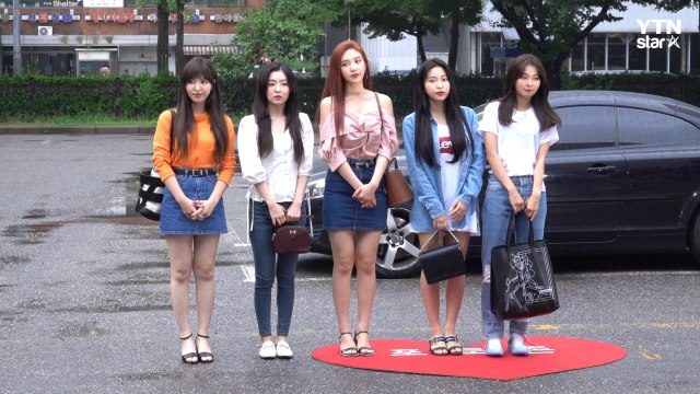[Y영상] 레드벨벳, ‘뮤직뱅크 20주년 특집 촬영 왔어요’ / YTN