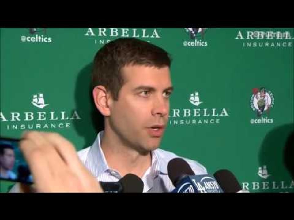 Isaiah Thomas recruiting for Boston Celtics