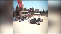 #شاهد: لحظة إنفجار السيارة المفخخة في مدينة عفرين والذي أوقع العديد من القتلى والجرحى #أورينت #سوريا