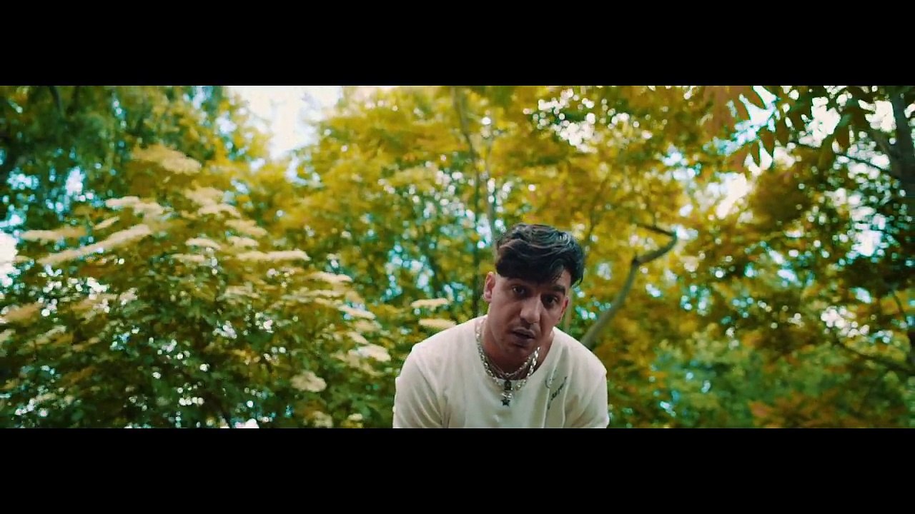 Ufo361 - "vorbeikommen" (prod. von at beatz)