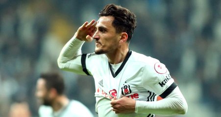 Yılda 9 Milyon TL Kazanan Mustafa Pektemek, Beşiktaş'ta Kaldı