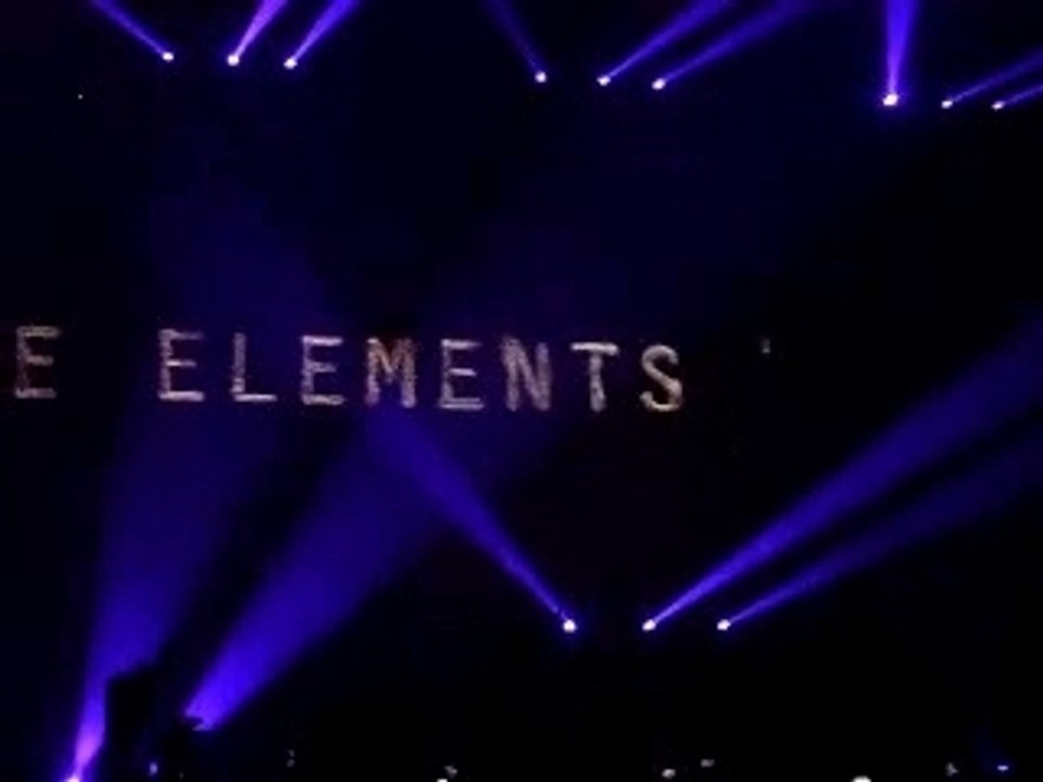 Tiesto-Elements Of Life@Polivalenta Plaza1-12-2007Intro 6