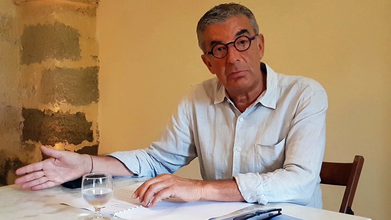 Conférence de presse de Jean-François Eliaou à Mèze