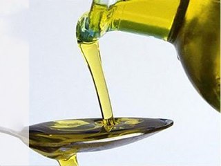 هل يجوز استخدام زيت الحية للشعر ؟