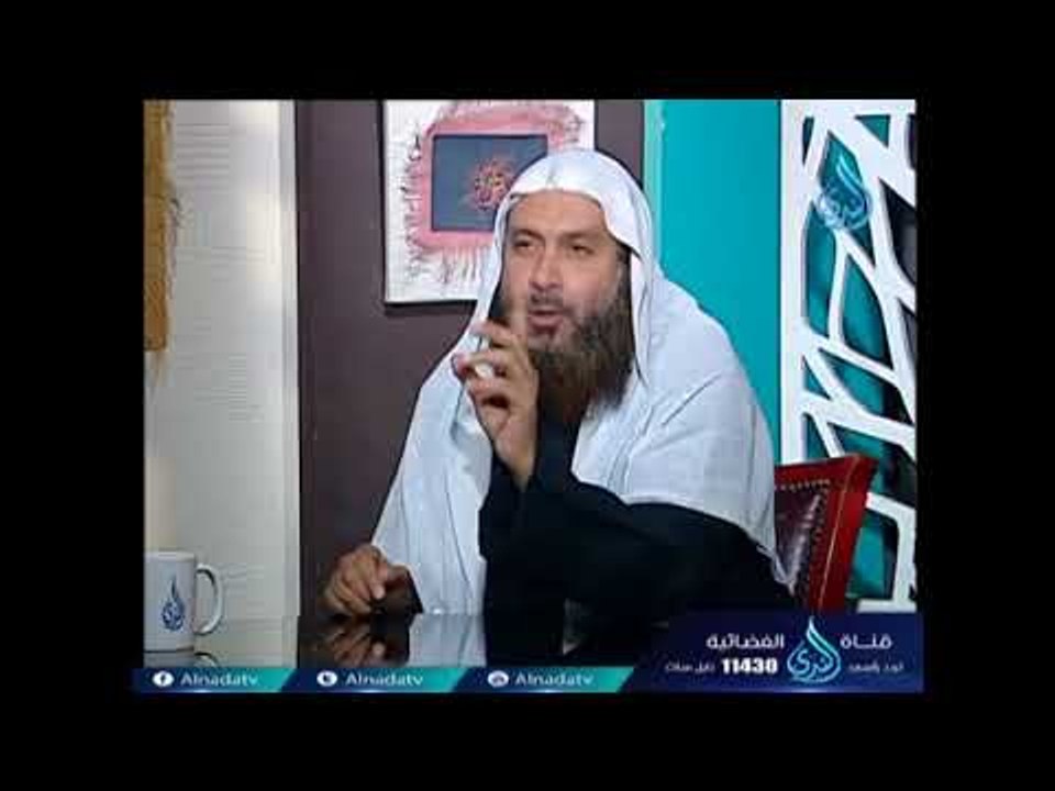 حديث  يا غلام كُل بيمينك  هذا الحديث ، هل يلزمنا أن لا تمس اليسرى الطعام مطلقاً لا نستعملها و لا نست