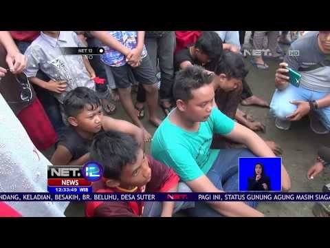 Asik Berenang, Seorang Bocah Hampir Meregang Nyawa - NET 12