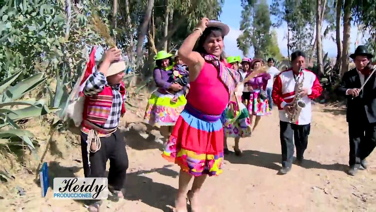 03 - SANTIAGO CON LOS HUANACOS DE LA RISA 2015