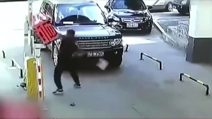 IDIOT RANGE ROVER DRIVERS - COMPILATION 2018